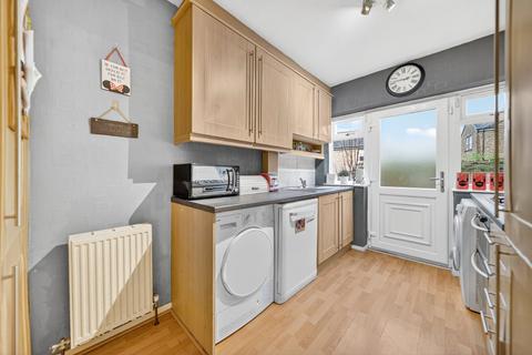 3 bedroom semi-detached house for sale, Keldholme Close, Leeds, West Yorkshire, LS13