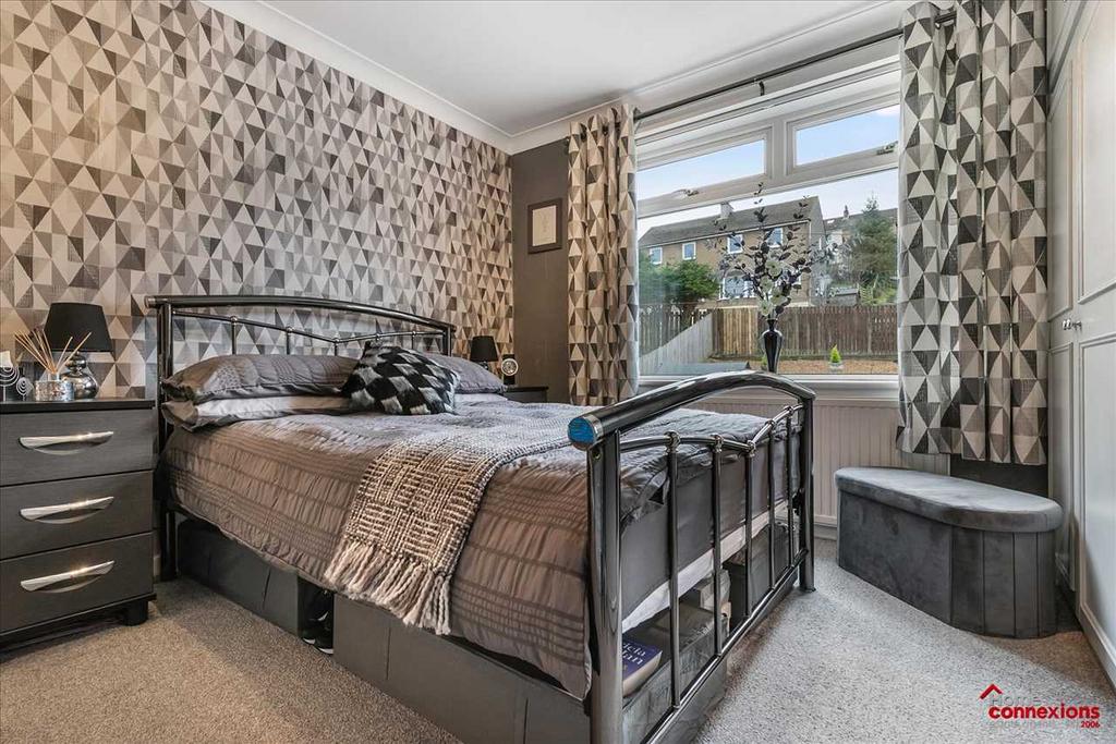 Bedroom Two (1)