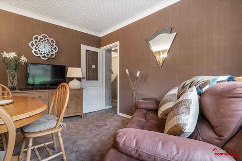 3 bedroom semi-detached house for sale, Seil Drive, Simshill, GLASGOW