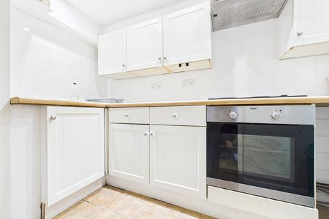 2 bedroom apartment to rent, Grand Parade, Brighton, East Sussex, BN2