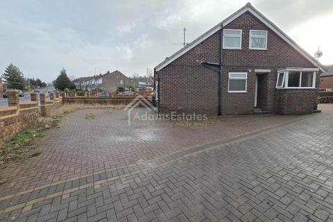 3 bedroom semi-detached bungalow for sale, Slaithwaite Road, Dewsbury
