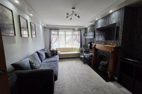 3 bedroom semi-detached bungalow for sale, Slaithwaite Road, Dewsbury
