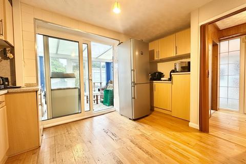 2 bedroom semi-detached house for sale, Fishpools, Leicester, LE3