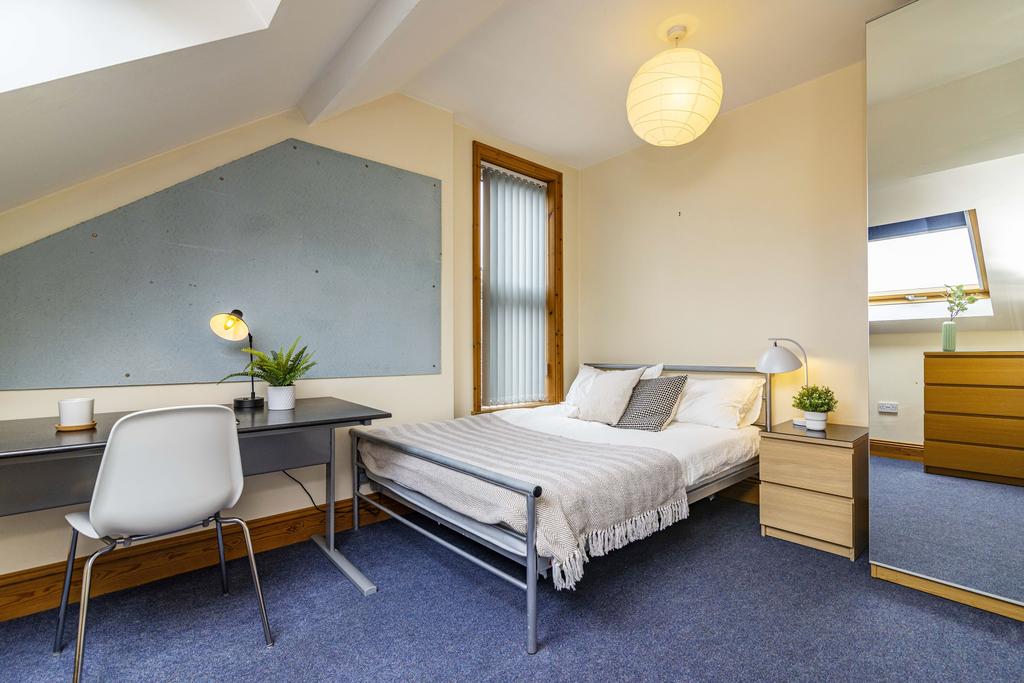 9 Seely Road-7