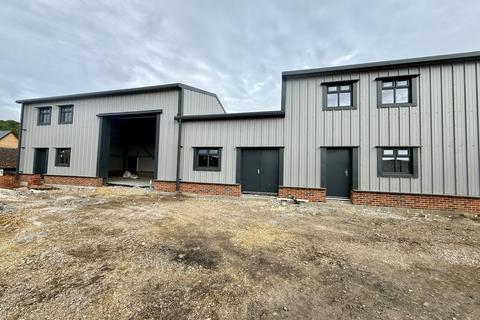Warehouse to rent - Court Lane Barn, Court Farm, Ringwood Road, Christchurch, BH23 7BG