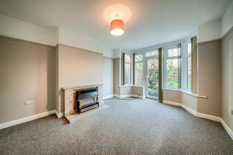 3 bedroom semi-detached house for sale, Acacia Road, Leamington Spa, CV32 6EF