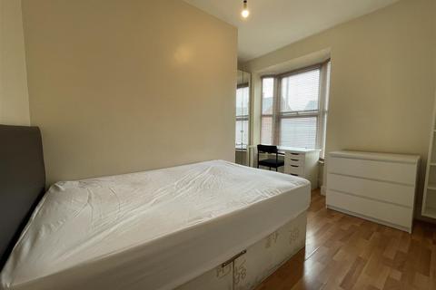 3 bedroom terraced house for sale, Wilberforce Road, Leicester