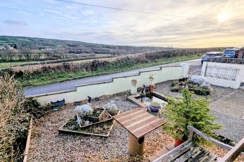 3 bedroom detached house for sale, Heol Nazareth, Pontyates, Llanelli, Carmarthenshire.
