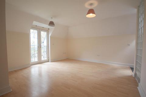 1 bedroom apartment to rent, Bramshott Place, Hampshire GU51