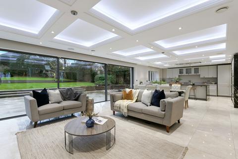 6 bedroom detached house for sale, Moor Park Road, Northwood HA6
