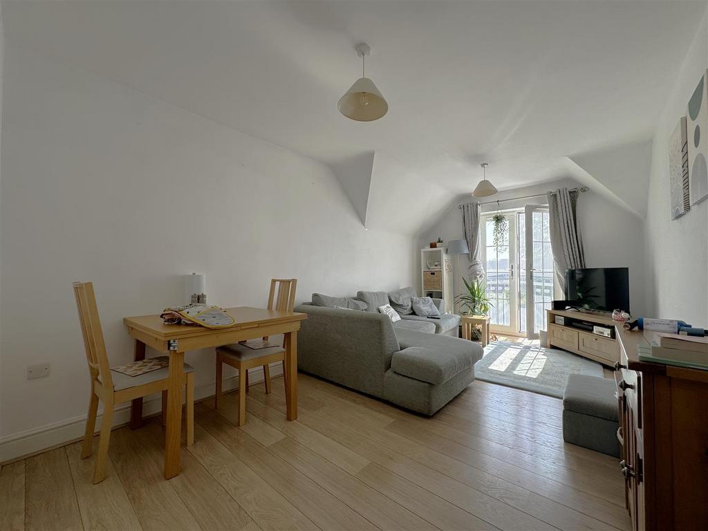 Living Room .jpeg