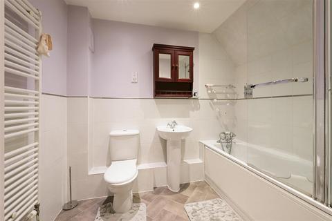 2 bedroom apartment to rent, Newlands, 55 The Avenue, Tadworth, Surrey