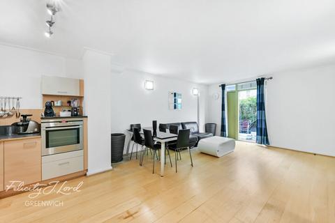 1 bedroom flat for sale, Kilby Court, Southern Way, London SE10