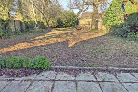3 bedroom bungalow for sale, Hazelwood Avenue, New Milton, Hampshire, BH25