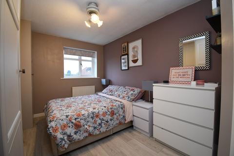 3 bedroom semi-detached house for sale, Old River Close, Irlam, M44