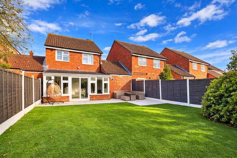 3 bedroom detached house for sale, Holmans, Boreham, Chelmsford