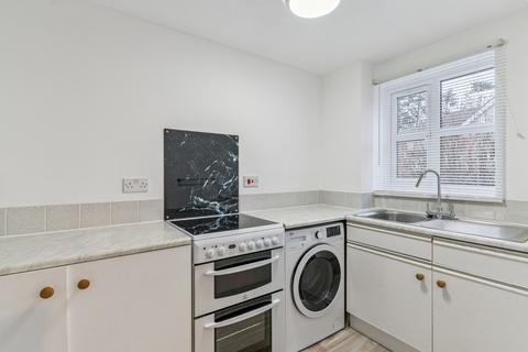 1 bedroom apartment to rent, Marmet Avenue, Letchworth Garden City, SG6