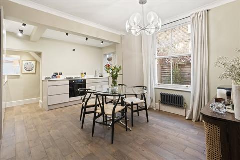 Fieldhouse Road, London, SW12