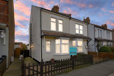 Richmond Avenue, Shoeburyness, Essex, SS3