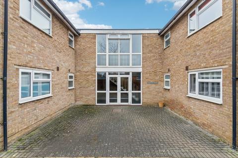 1 bedroom flat to rent, Gaping Lane, Hitchin, SG5
