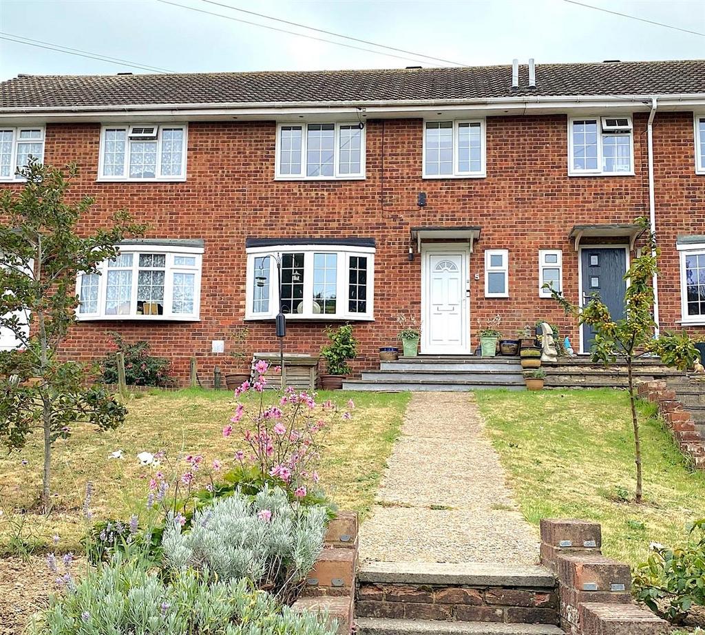5 Lullington Close - Front.jpg
