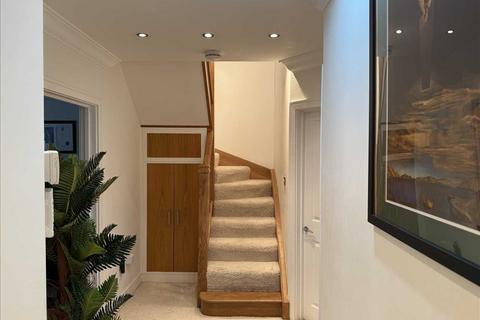4 bedroom bungalow for sale, Staines Road, Feltham