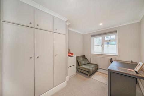 2 bedroom flat for sale, Ferndale Road, London SW4