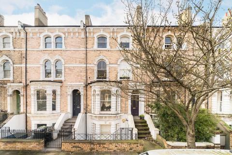 Ferndale Road, London SW4