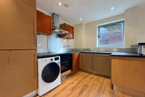 2 bedroom flat to rent, Bonaire, Gotts Road, Leeds