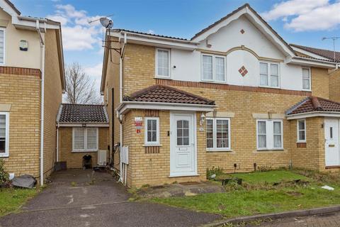 3 bedroom semi-detached house for sale, Gervaise Close, Cippenham