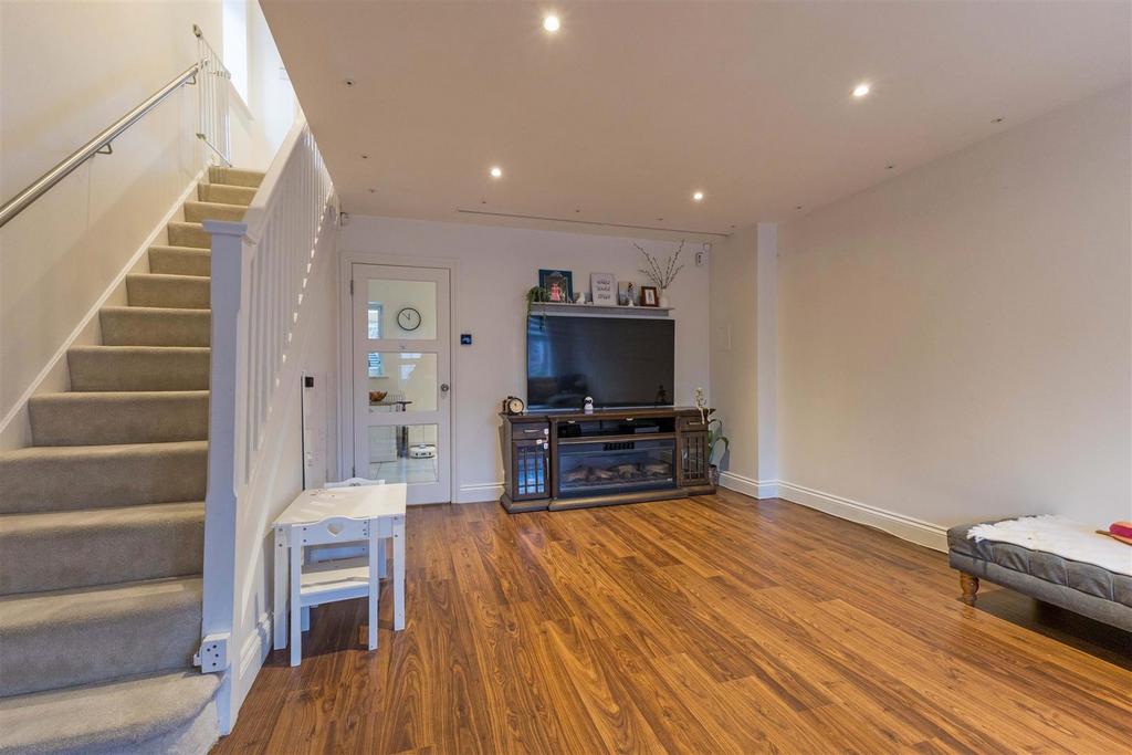 46 Gervaise Close-8.jpg