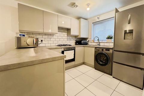 undefined, Blackthorne Close, Bradford BD2