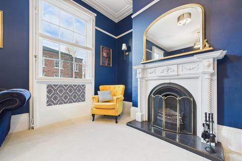 4 bedroom semi-detached house for sale, Queen Street, North Lincolnshire DN18