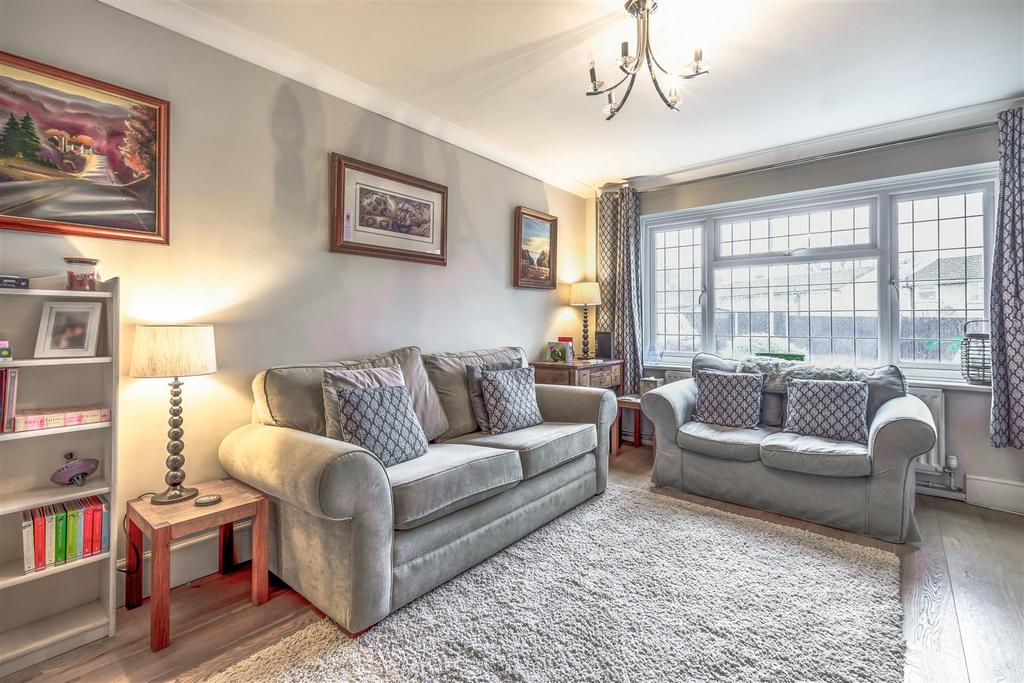 8674419-interior07.jpg