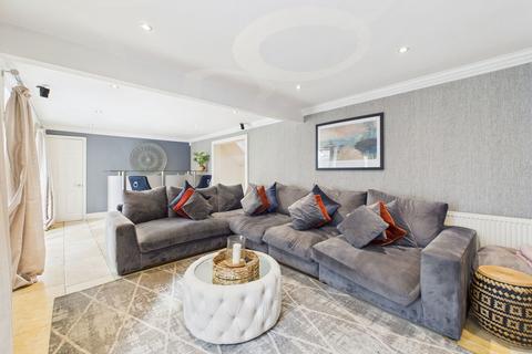 5 bedroom detached house for sale, Scarcroft, Fern Chase, LS14