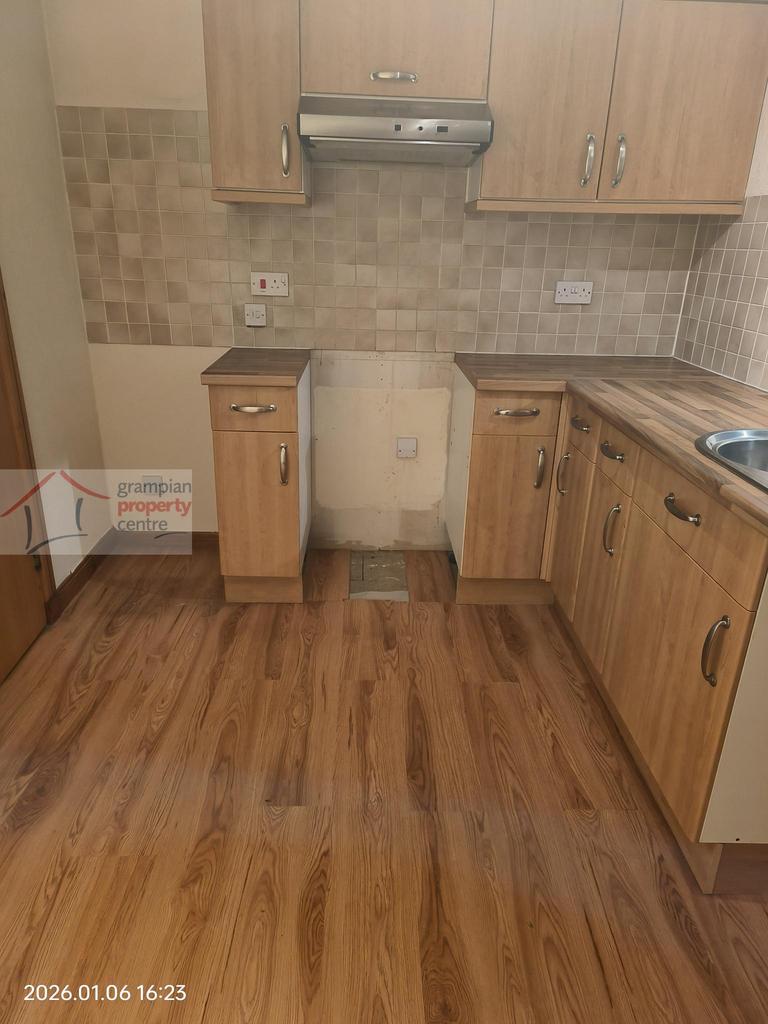 Kitchen 1
