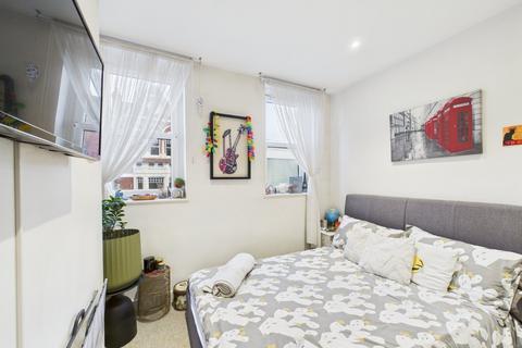 2 bedroom apartment to rent, The Courtyard, High Street, Staines-Upon-Thames, Middlesex, TW18