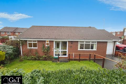 2 bedroom bungalow for sale - Goldencrest Drive, Oldbury