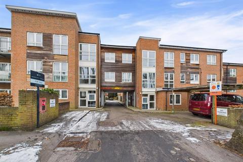 1 bedroom flat for sale, Burway Close, South Croydon CR2