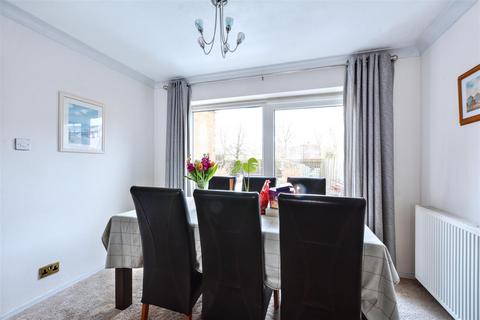 4 bedroom semi-detached house for sale, Holkham Avenue, Chilwell, Nottingham