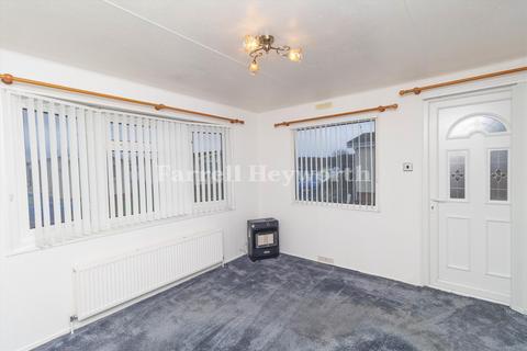 2 bedroom property for sale, West Shore Park, Barrow In Furness LA14