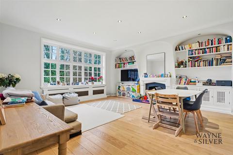 2 bedroom apartment to rent, Hollycroft Avenue, Hampstead, NW3