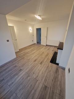 undefined, Kealdale Road, Northampton NN3