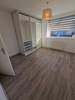 undefined, Kealdale Road, Northampton NN3