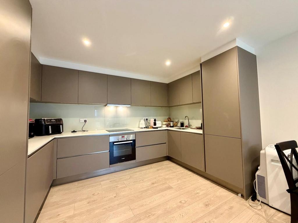 Kitchen b6,f3.jpg