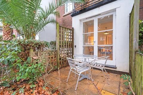 1 bedroom flat to rent, Brompton Park Crescent, London SW6