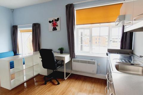 1 bedroom property to rent, South Wolfe Street, Stoke-on-trent