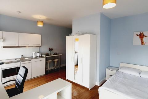 1 bedroom property to rent, South Wolfe Street, Stoke-on-trent