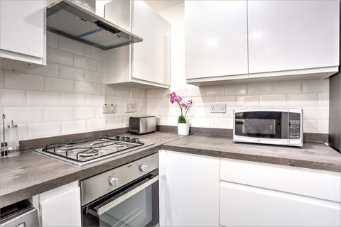 4 bedroom flat to rent, Blythe House, Kennington Park Road, London, SE11 5TY, United Kingdom