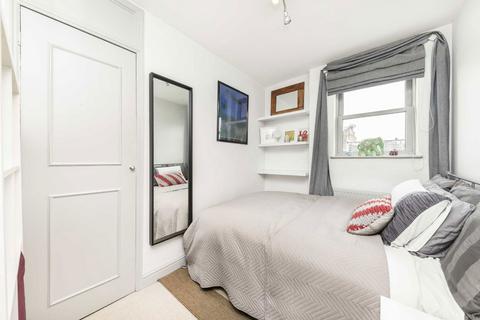 2 bedroom flat to rent, Charleville Road, London W14